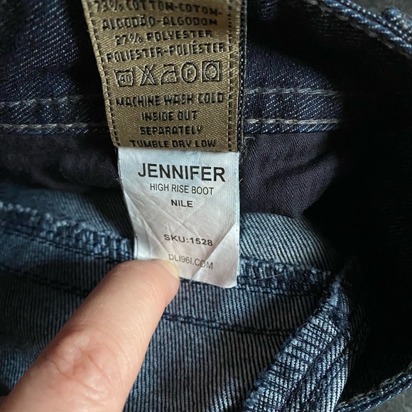 DL1961 Jennifer Bootcut Jean - Picture 5 of 10